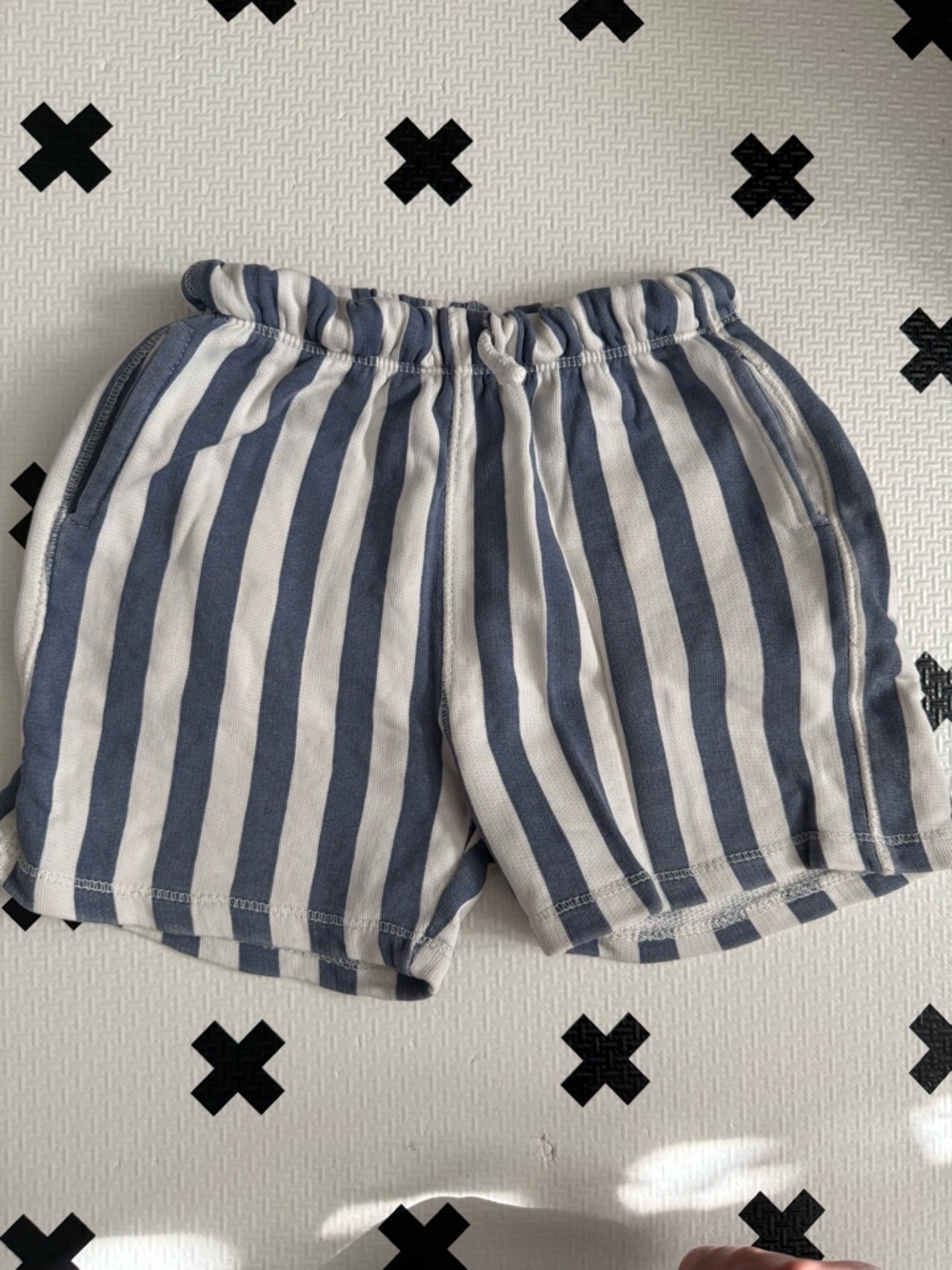 Zara Striped Elastic-Waist Shorts - Blue & White